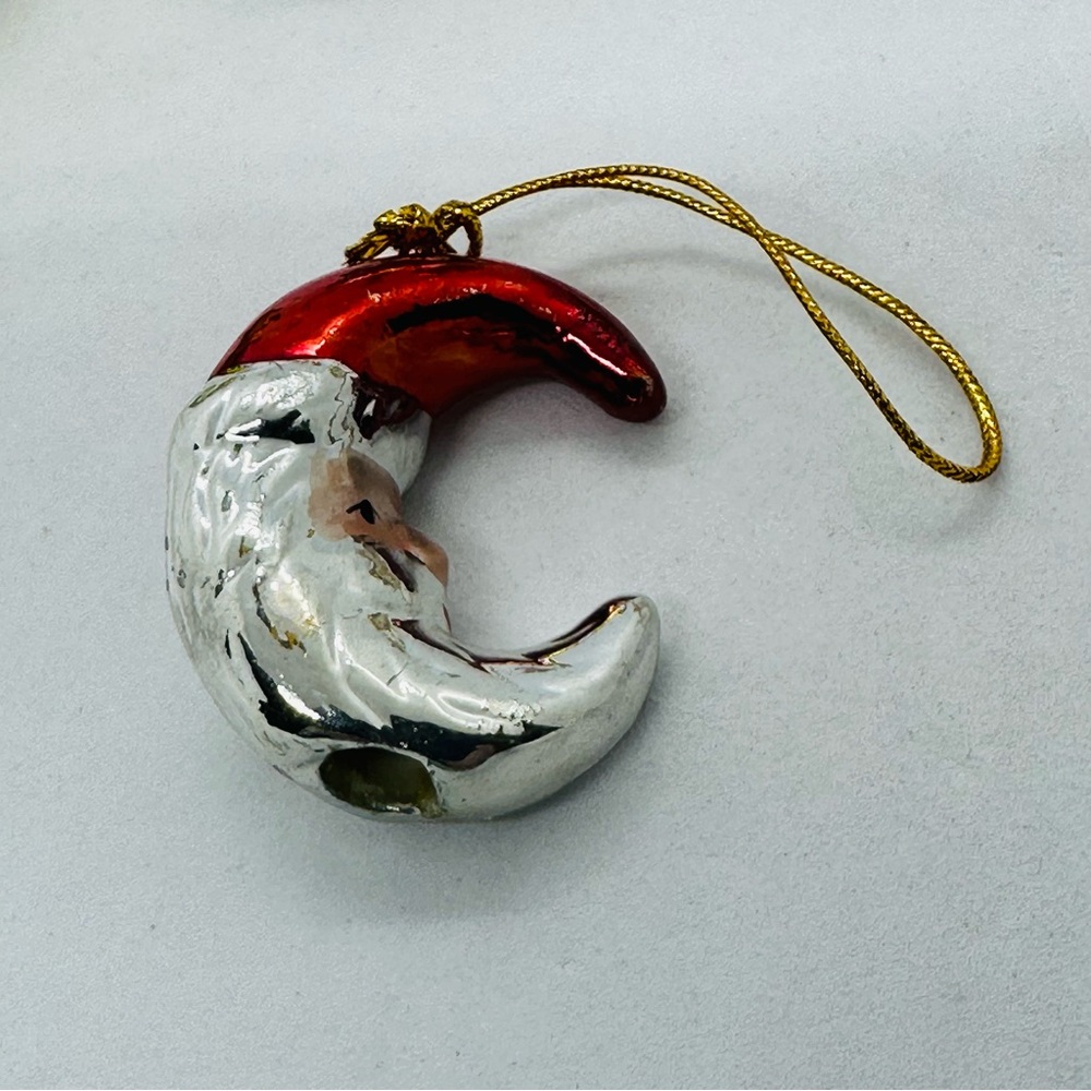 Lot of 12 Vtg Ceramic Mini Christmas Ornaments Santa Tree Train Moon Horse Bear+ - Picture 12 of 16